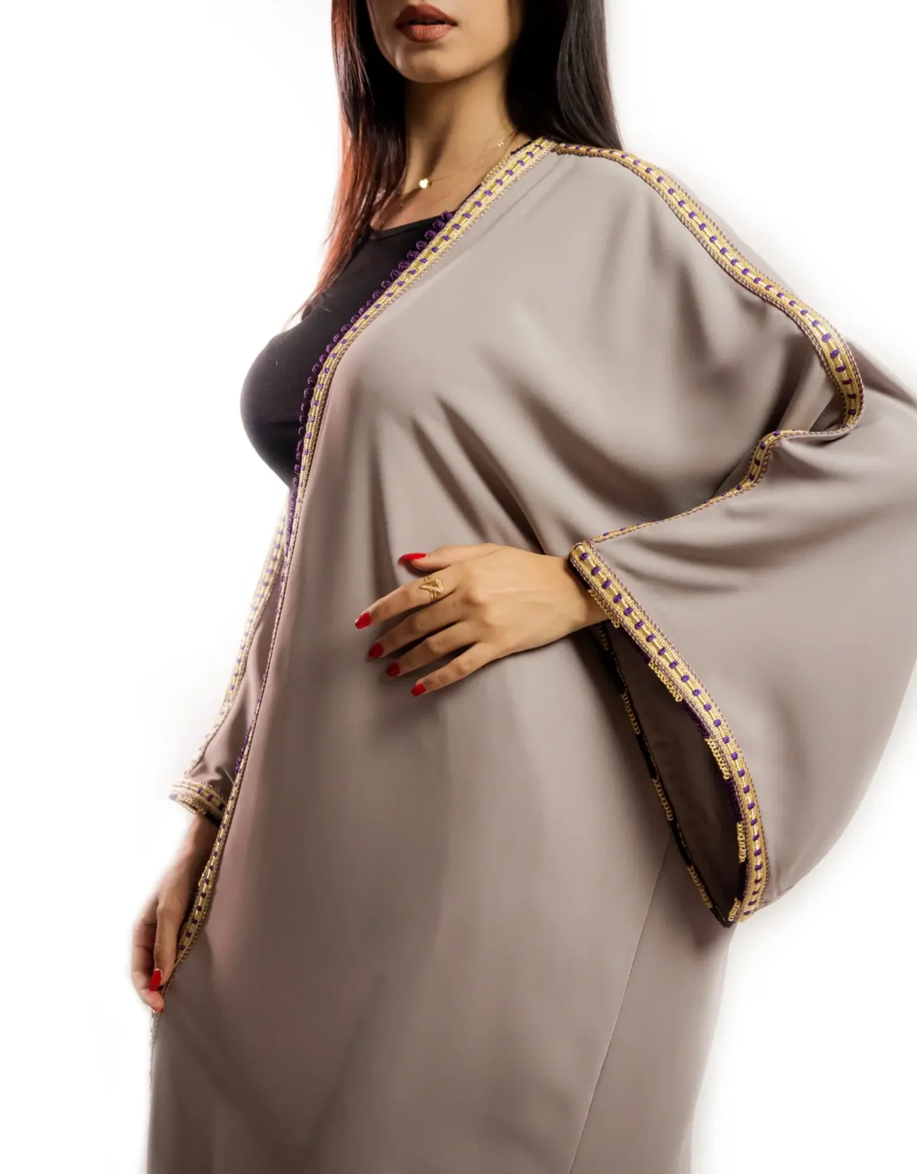 Quiet Allure Abaya - Image 2