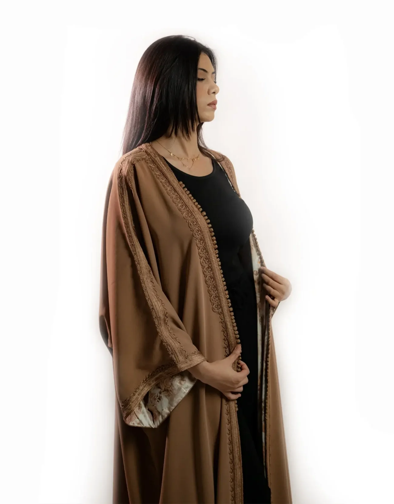 desert Curve Abaya - Image 3